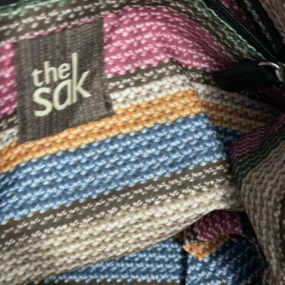 The SAK Black Leather Shoulder or Crossbody Bag - Picture 3 of 8